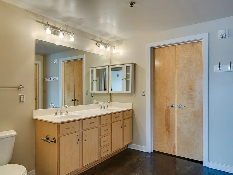 1803 Broadway #328 — Photo 33