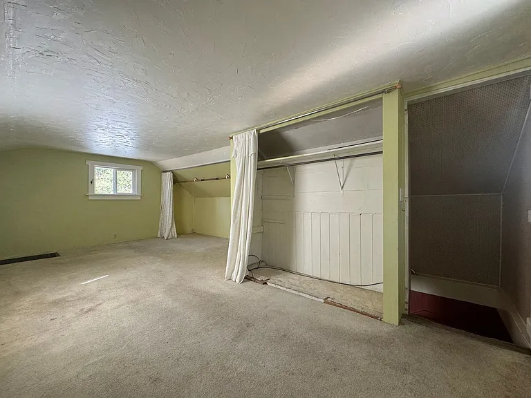 133 Stover Rd — Photo 28
