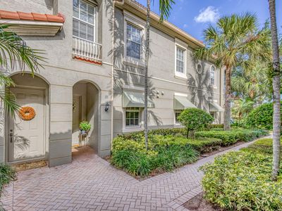4941 Bonsai Circle #211, Palm Beach Gardens, FL, 33418