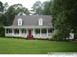 8201 Cedar Falls Dr, Wake Forest, NC 27587