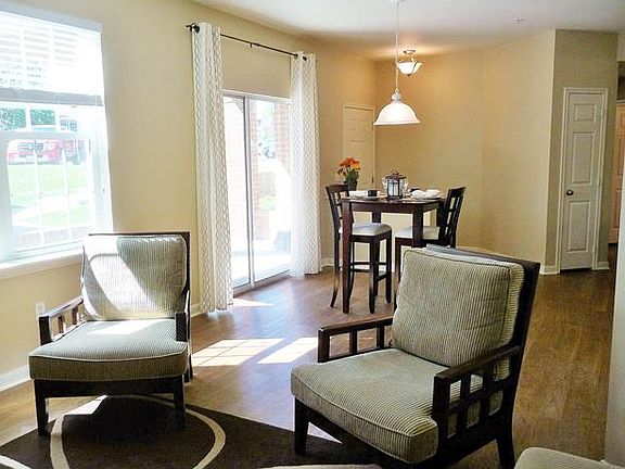 4th image of 12928 Ironstone Way APT 104