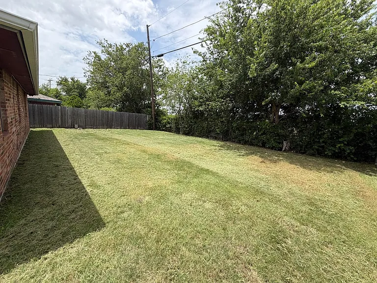 2703 Schwald Rd — Photo 13
