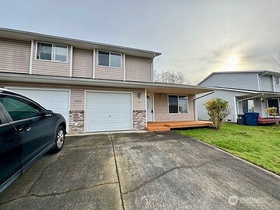 2nd image of 5525 67th Avenue NE #A & B