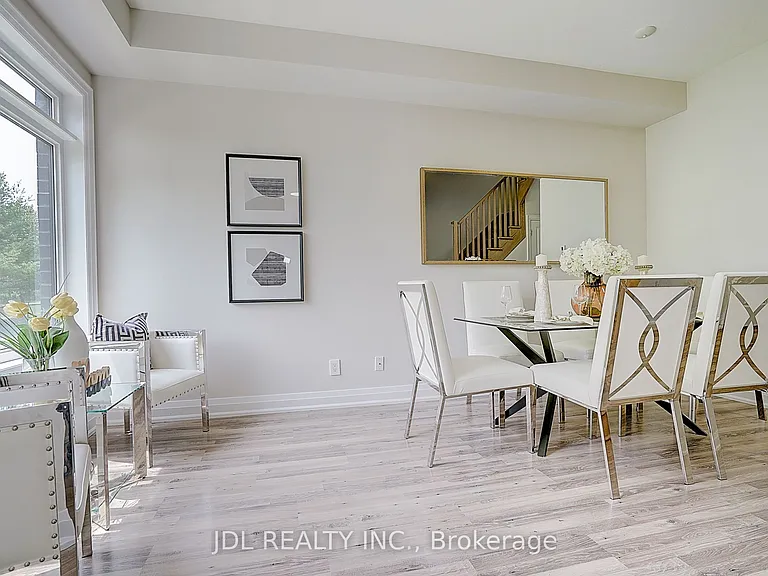 370 Red Maple Rd #D-119 — Photo 8