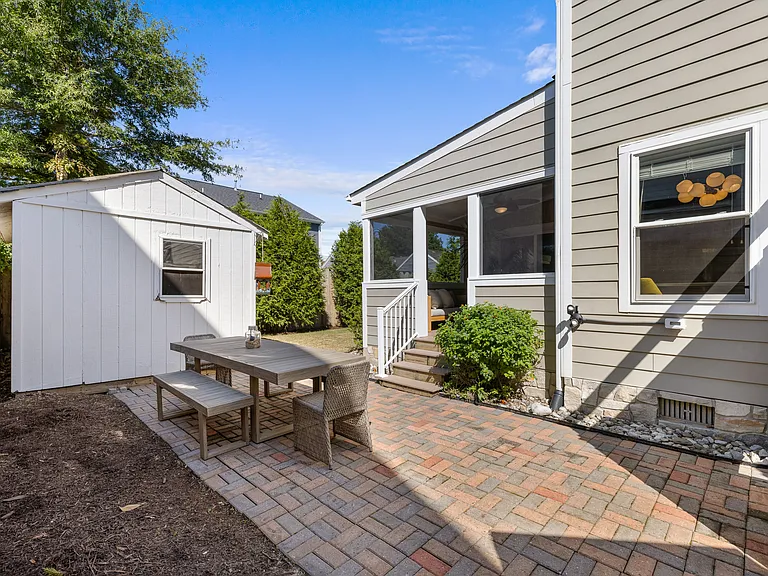 809 Virginia Ave — Photo 13