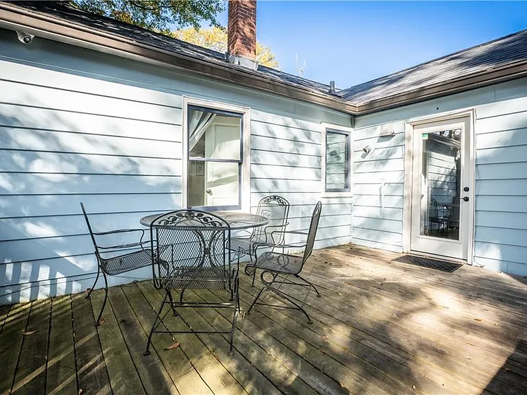 484 Glenwood Pl SE — Photo 14