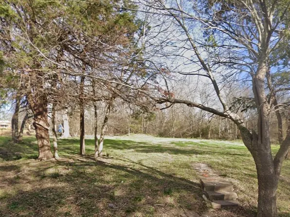 113 Boatley St, Commerce, TX 75428