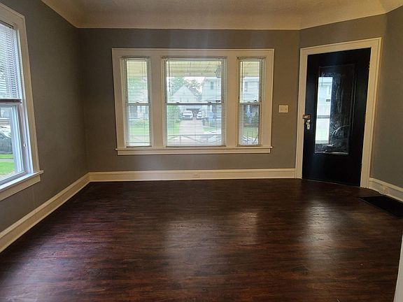 4th image of 1505 Lakewood Ave #S