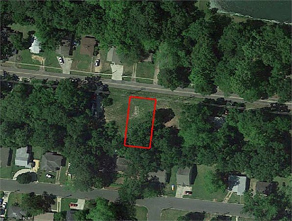 2nd image of Pepper Dr