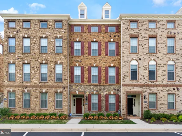 22503 Naugatuck Sq, Ashburn, VA 20148
