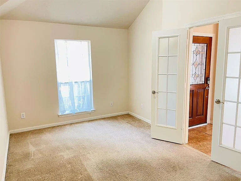 10723 Lake Riata Ln — Photo 8