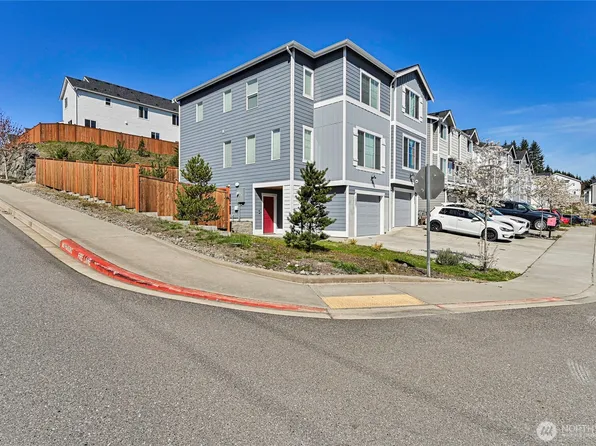 10001 Kings Landing Avenue NW, Bremerton, WA 98311