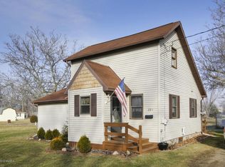 251 Barry St, Union City, MI 49094