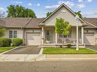 34 Southbrook Dr #13, Hamilton, ON L0R1C0