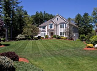 115 Mill St, Middleton, MA 01949