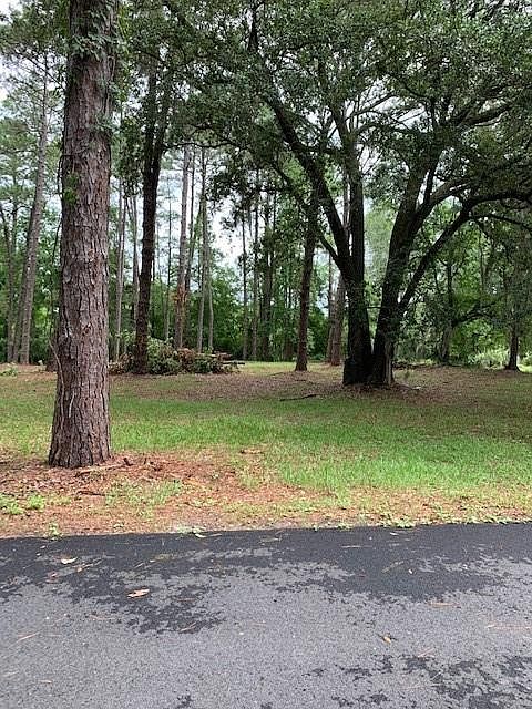 1st image of 736 Pine Haven Cir