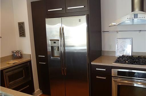 5th image of 475 2nd St N Unit 401