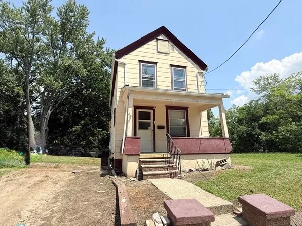 85 Shaefer St, Akron, OH 44311
