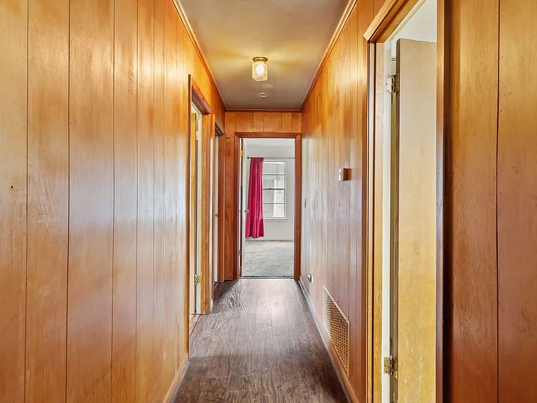 119 Hall — Photo 16