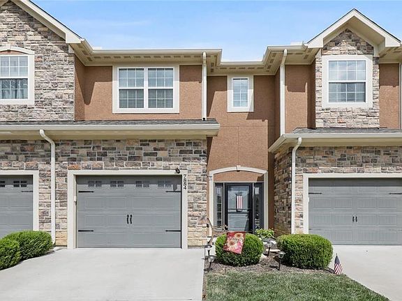 3rd image of 7884 W 158th Cir