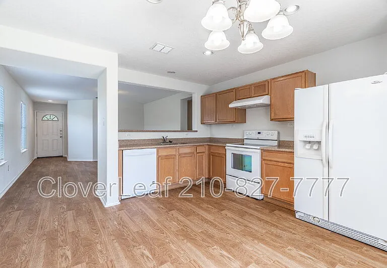 5745 Maxfli Dr — Photo 12