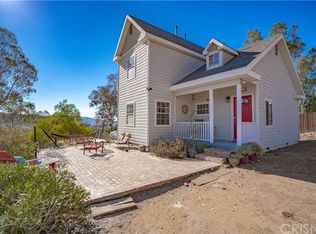 35555 Peppertree Ln, Agua Dulce, CA 91390