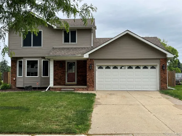 13241 Beresford Dr, Sterling Heights, MI 48313