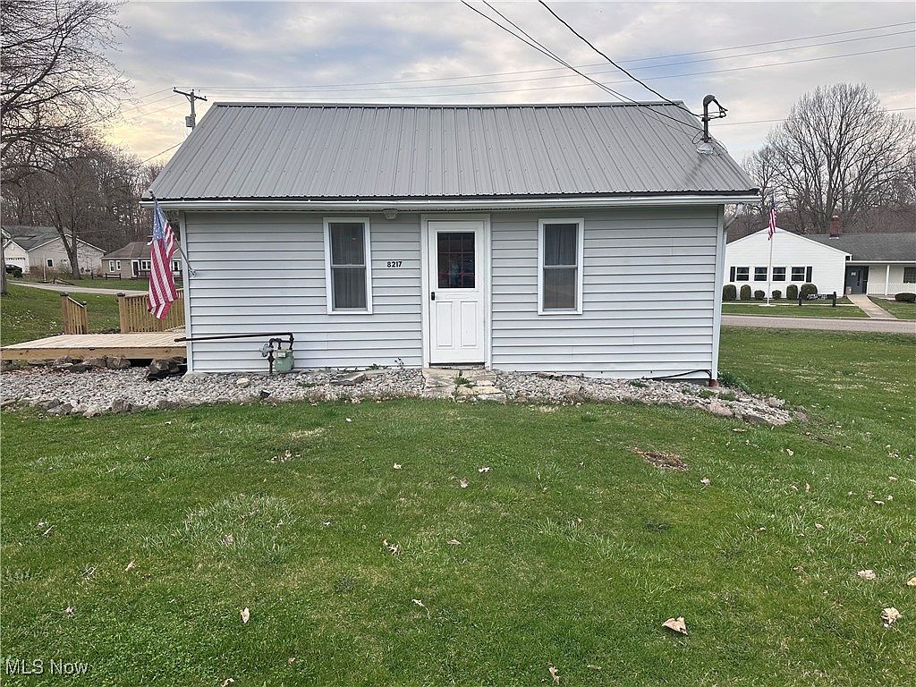 8217 Center St, Garrettsville, OH 44231 | Zillow