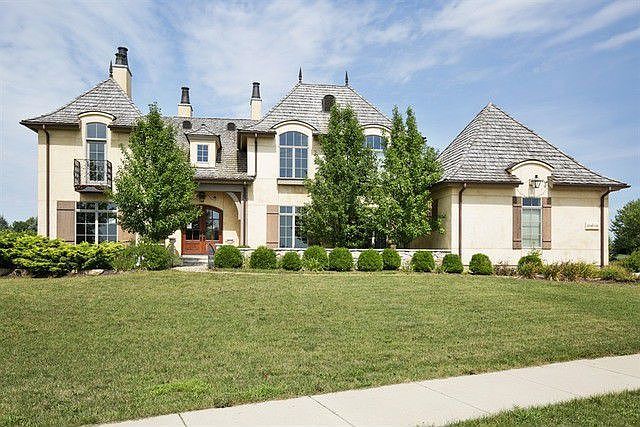 1st image of 39W132 Long Meadow Ln