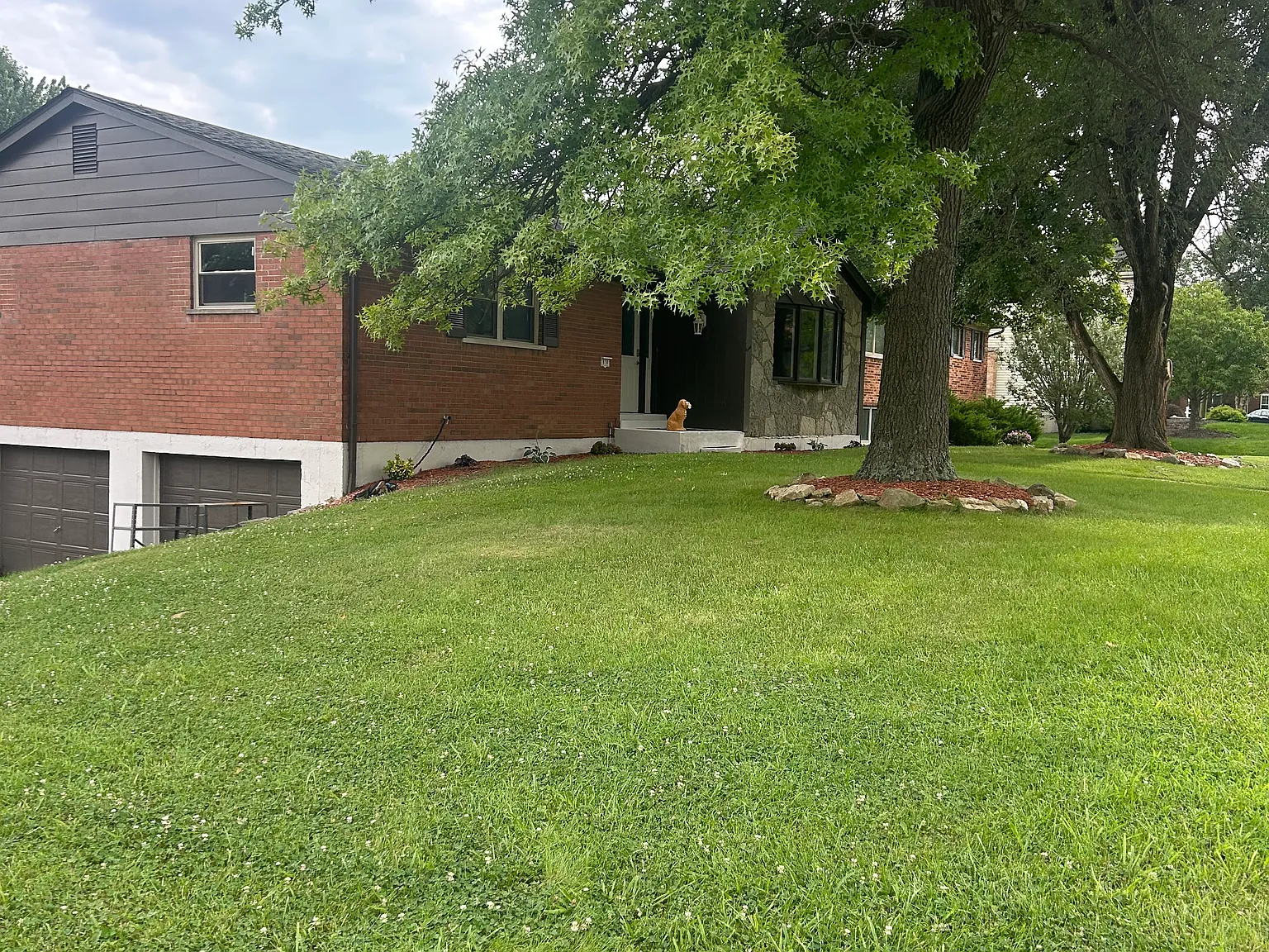 830 Fawnhill Dr — Photo 2