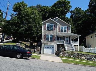 127 N Broad St, Peekskill, NY 10566