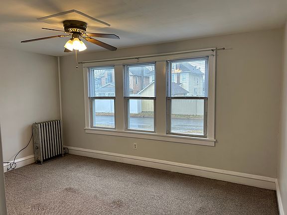 Plenty of natural light in the Living Room