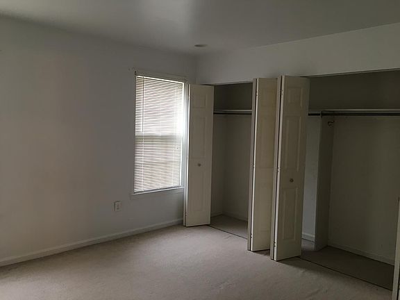 4th image of 710 Quince Orchard Blvd #10