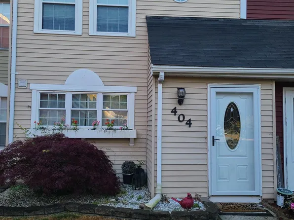 404 Ibis Ct, Tuckerton, NJ 08087