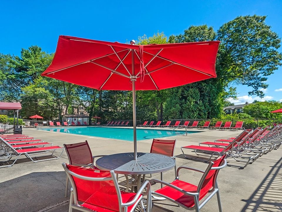 Lounge by the pool with your friends