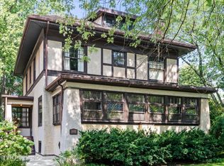 1642 W Touhy Ave, Chicago, IL 60626