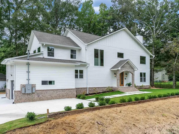 1724 Butler Rd, Alabaster, AL 35007