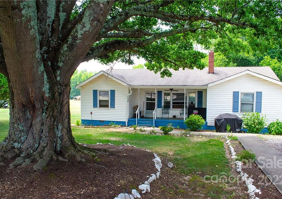 1110 S Main St, Clover, SC 29710 Zillow