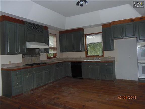 3rd image of 127 Summerset Bay Dr