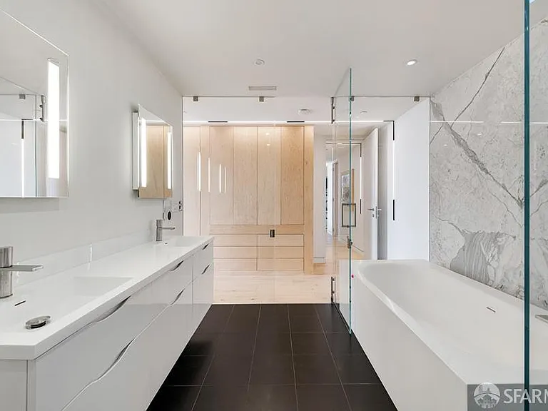 333 Bush St #4006 — Photo 25