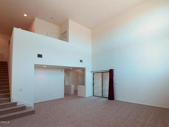 2nd image of 11171 N Broadstone Dr