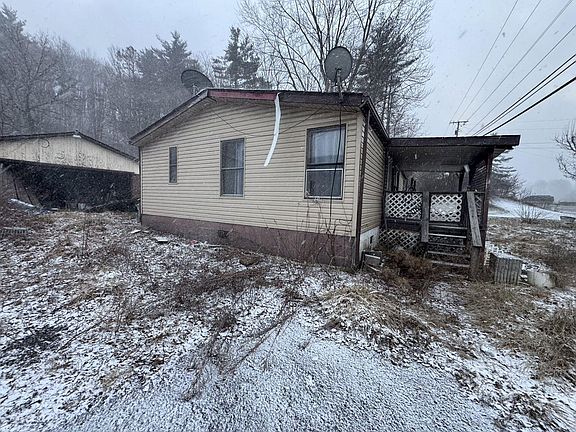 2nd image of 3983 New Hope Rd