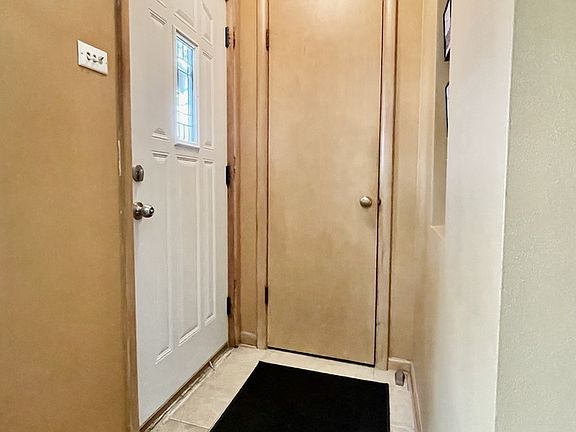 2nd image of 9121 S Central Park Ave