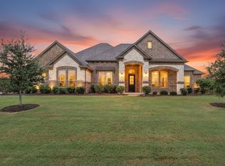 620 Nighthorse Cir, Waxahachie, TX 75165