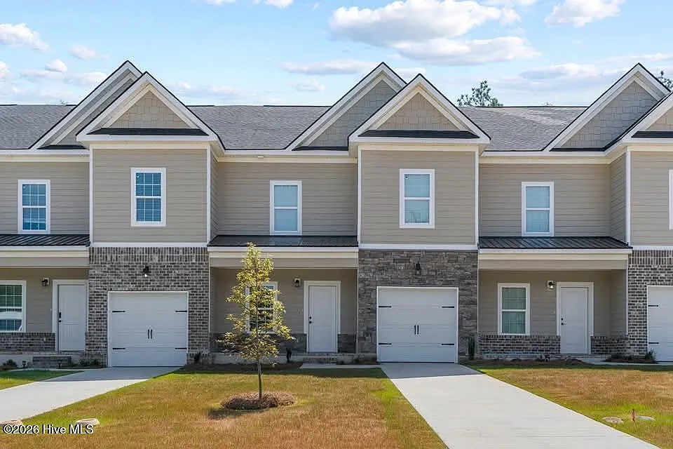 1208 Jessie Way