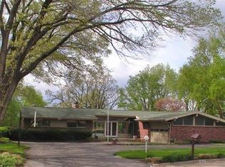 4822 SW West Hills Dr, Topeka, KS 66606