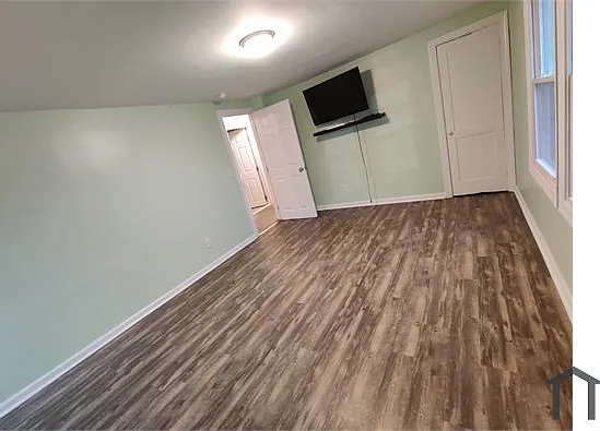 2 bed, 980 sqft, $2,093 — Photo 4