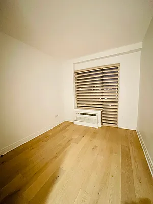 Rented by E Realty International Corp | media 39