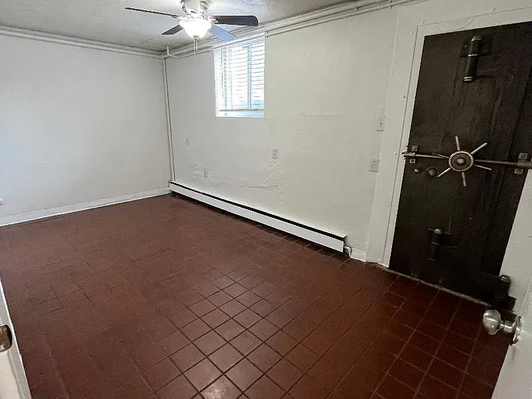 Francesca Apartments — Photo 31