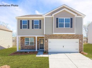 138 Meadow View Dr, Statesville, NC 28677
